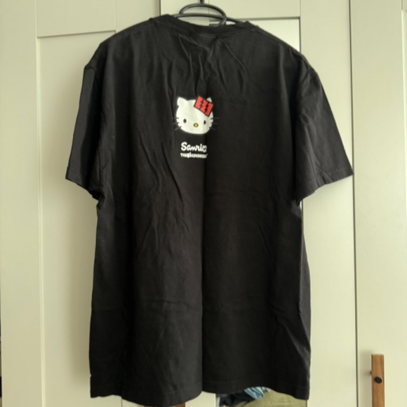The Hundreds x Sanrio Hello Kitty T-Shirt - Picture 5 of 5